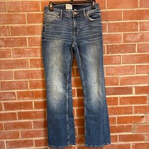 BKE Women's Boot Cut Jeans in Faded Blue